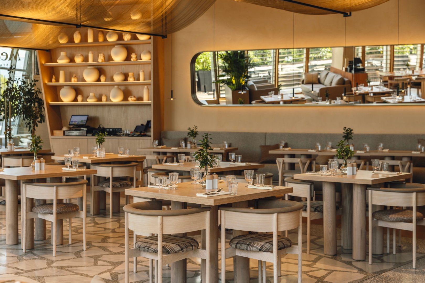 Description Image