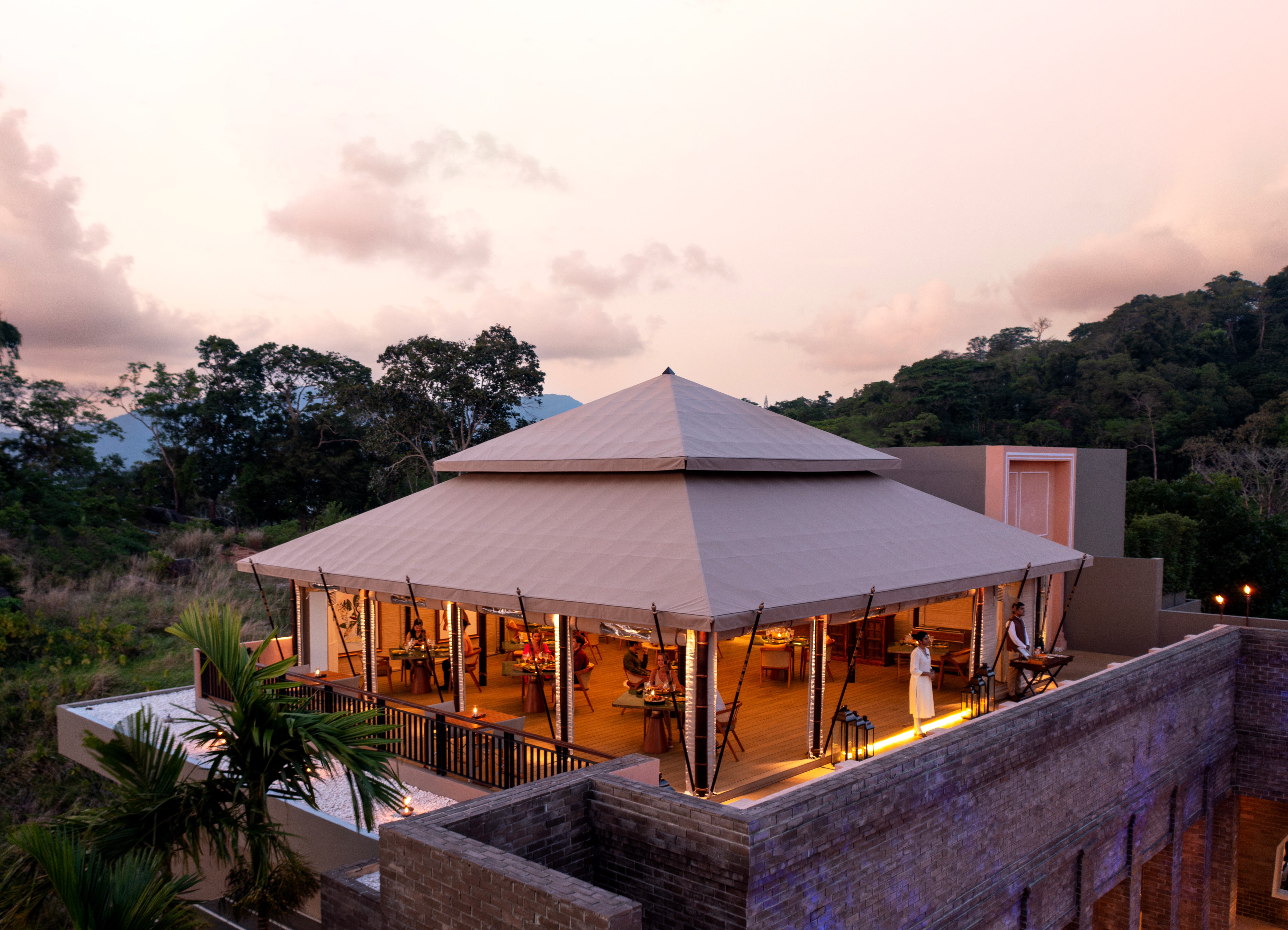 TAMBU RESTAURANT EARNS COVETED NOMINATION AT THE 2024 LUXE GLOBAL AWARDS